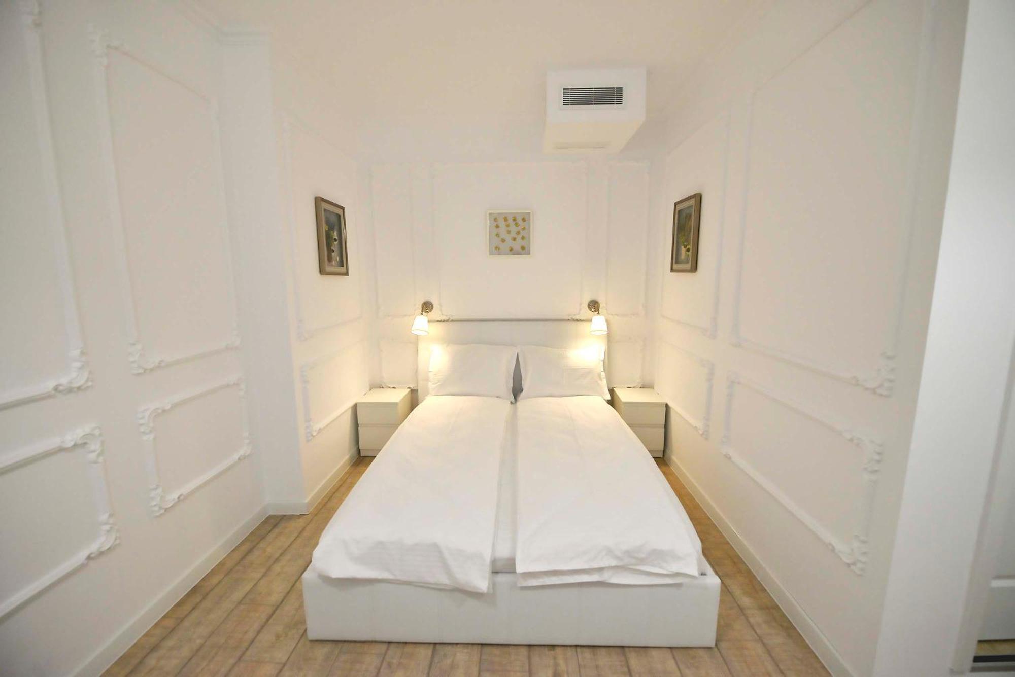 Otilia Aparthotel Bucharest Exterior photo